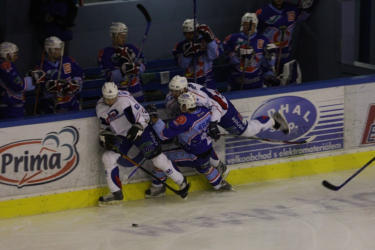 img00017.jpg