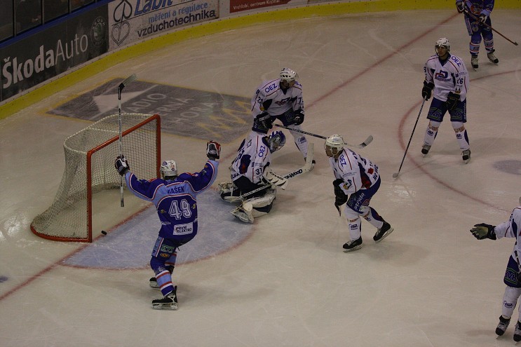 img00020.jpg