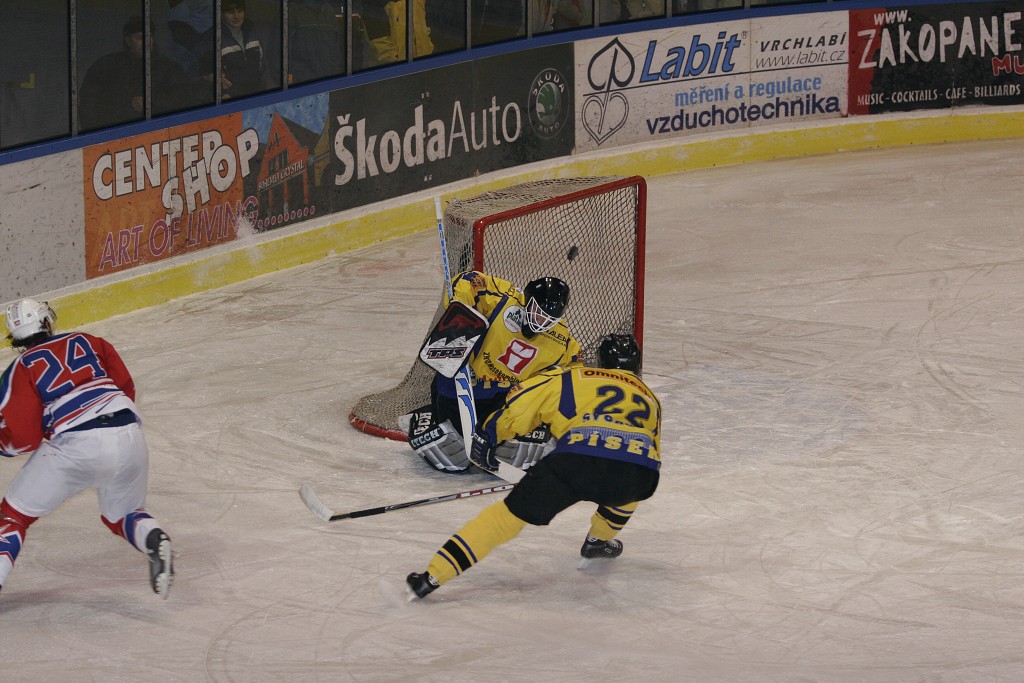 img00107.jpg