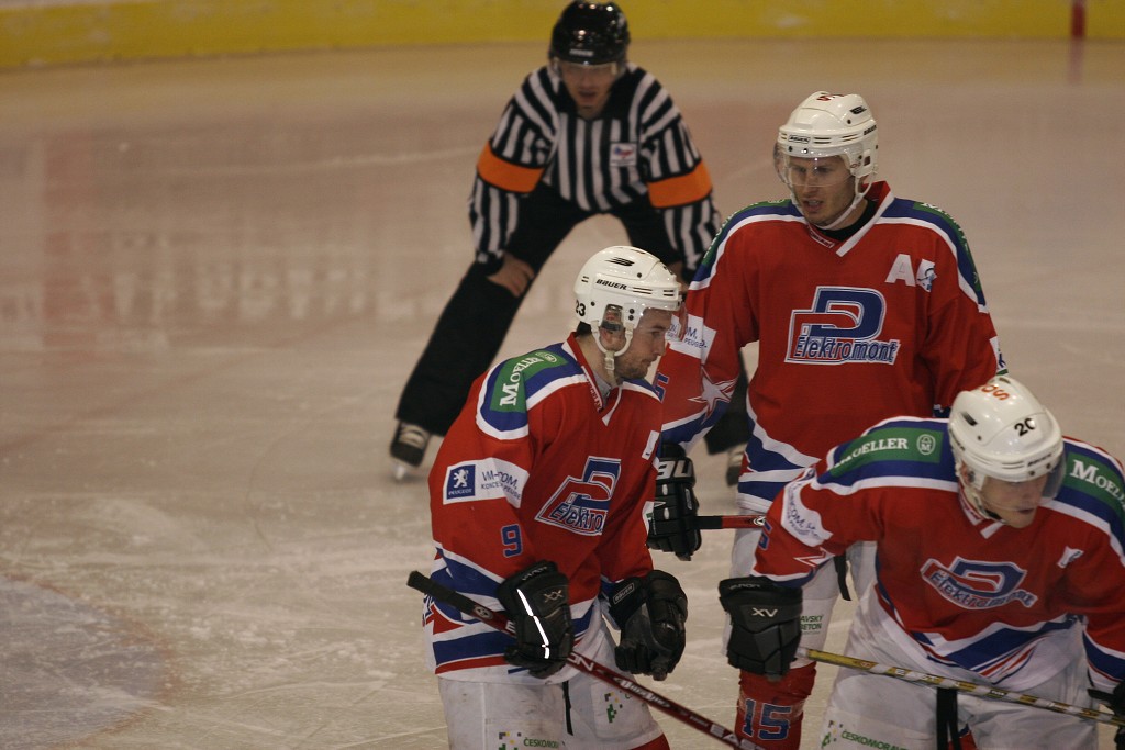 img00125.jpg