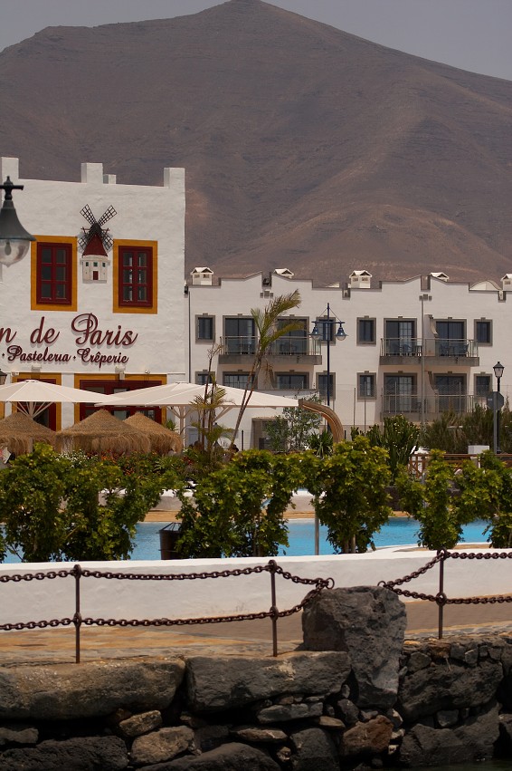 img00067.jpg
