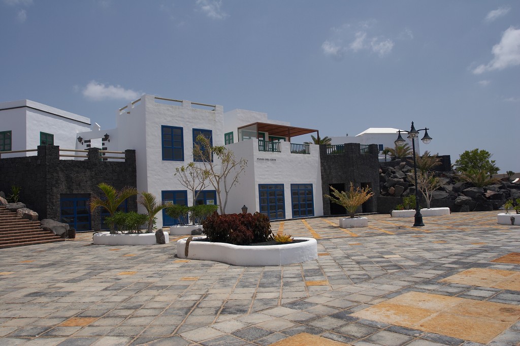 img00073.jpg
