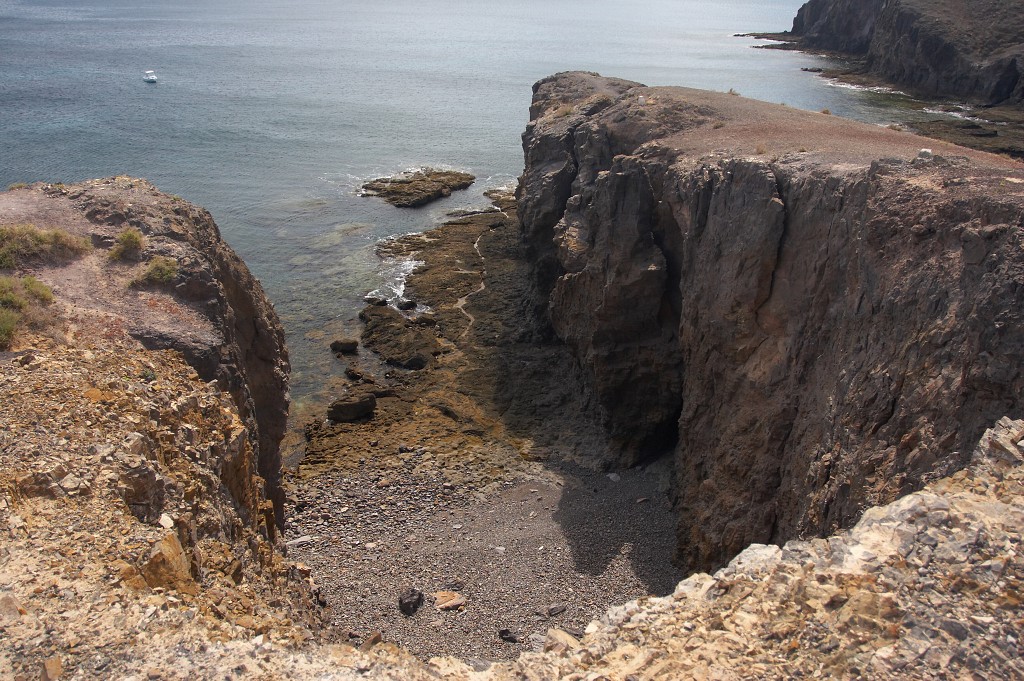 img00016.jpg