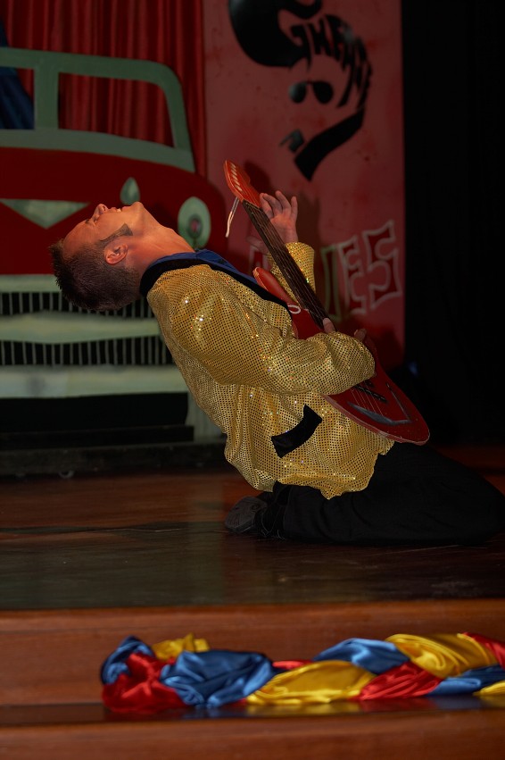 img00018.jpg