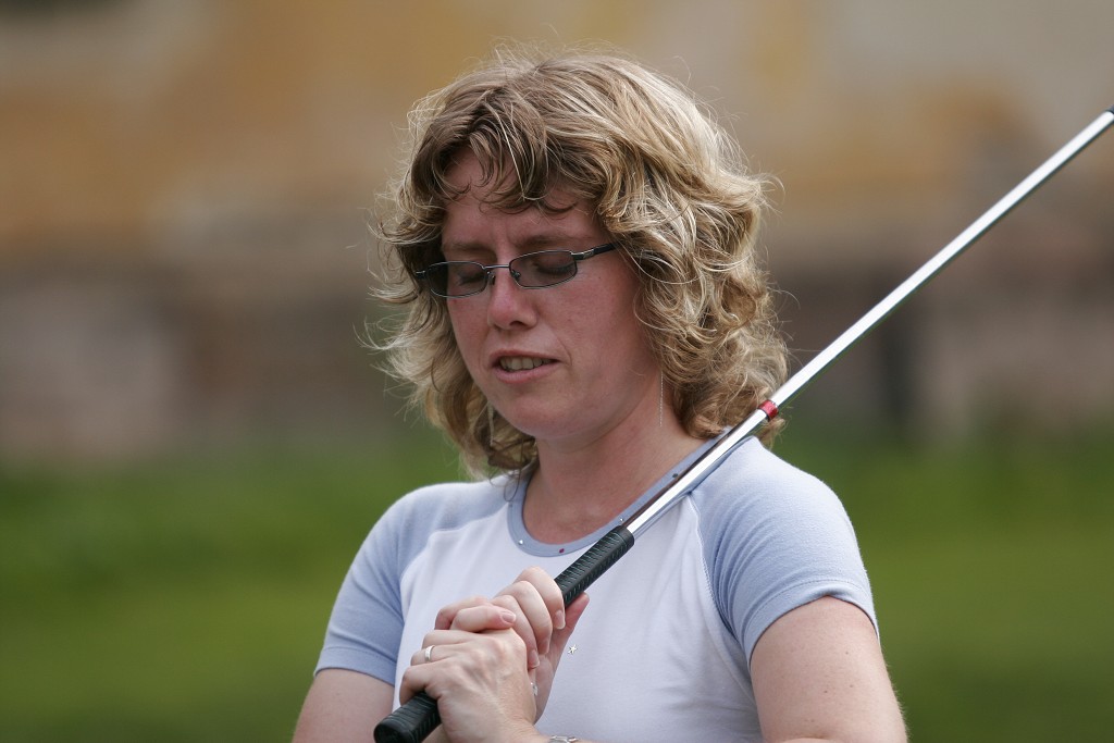 img00002.jpg