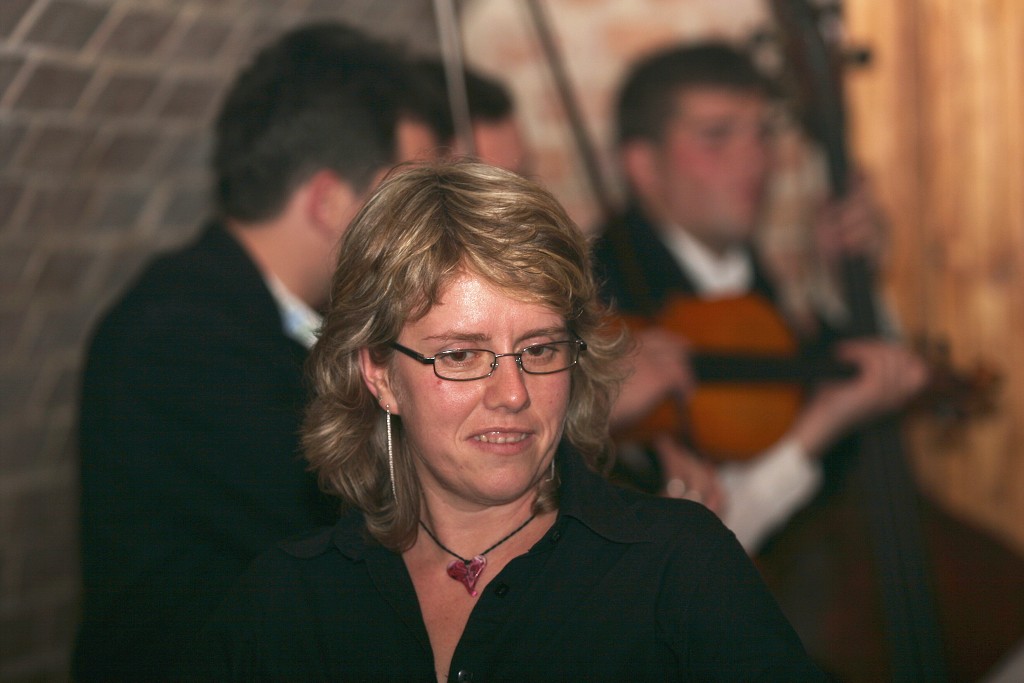 img00014.jpg