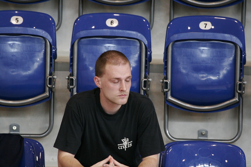 img00103.jpg