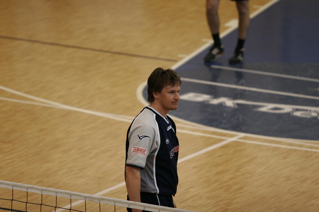 img00200.jpg