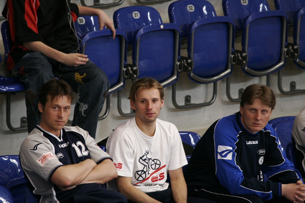 img00205.jpg